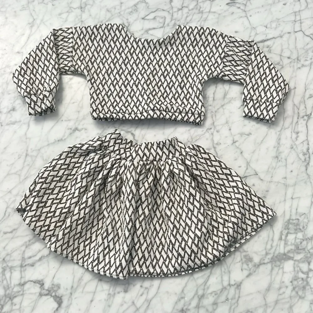 The Little Posh Co. Matching set Sz 2/3